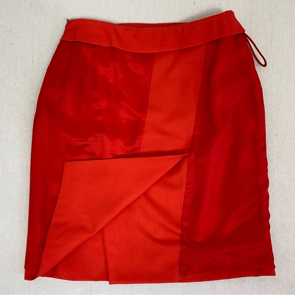 GIANNI VERSACE COUTURE Vintage Skirt & Two Versace Safety Pins - Picture 11 of 14